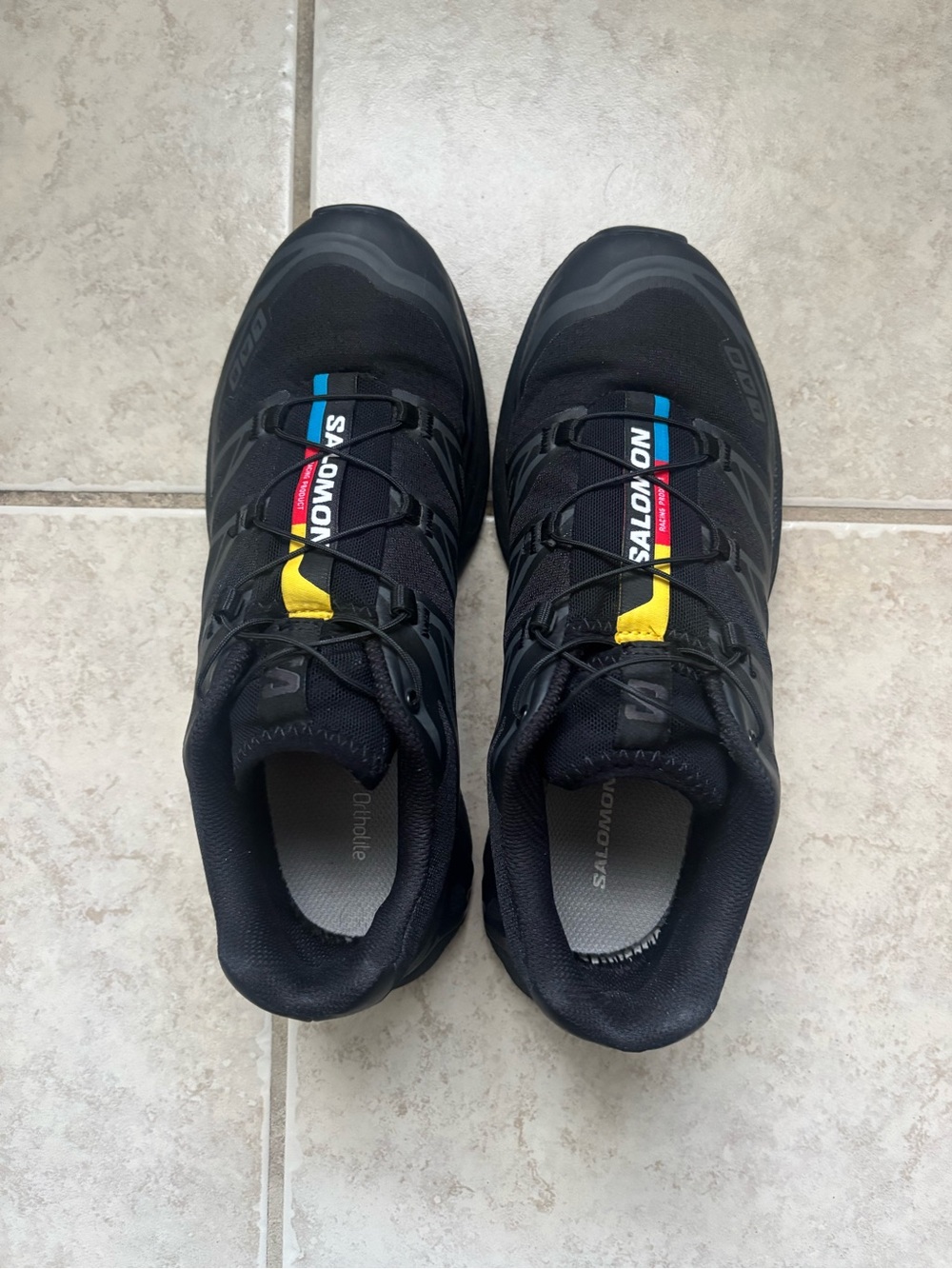 salomon xt6 sneakers
in black